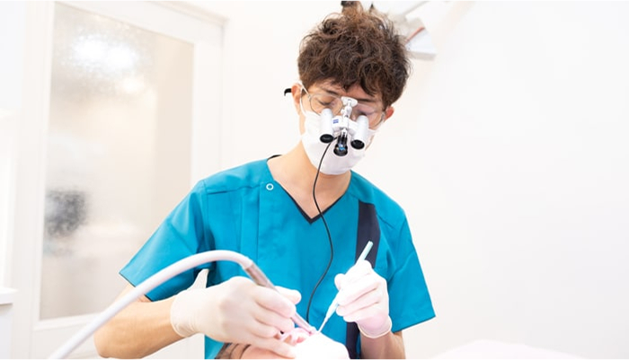 徹底した口腔衛生指導